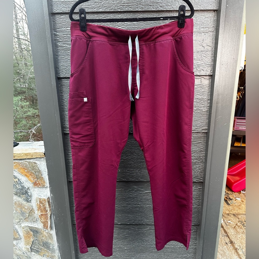 FIGS Technical Collection Burgundy Scrub Pants Women XL